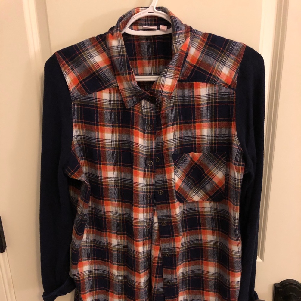CUTE & COMFY PLAID SHIRT